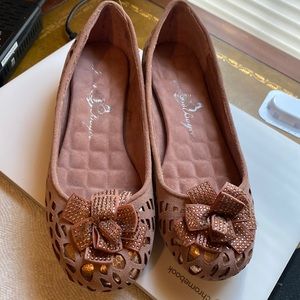Joan Boyce Rose bowed flats